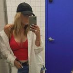 Meredith Roche - @meredithhh95 - Instagram