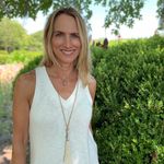 Meredith Wagner - @mersea2020 - Instagram