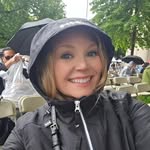 Meredith Wagner Larson - @mbw8211 - Instagram