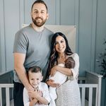 Meredith Ward - @merebear000 - Instagram