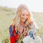 Meredith Wright - @yogi_mere - Instagram