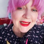 Merle Brown - @thisismerlesworld - Instagram