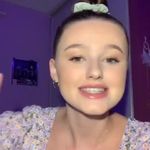 Merry Price - @mcsleseeurap - Instagram