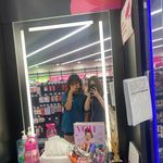 mia clements - @meat_toes - Instagram