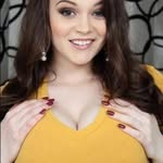 MiaCrowell - @miacrowell2211 - Instagram