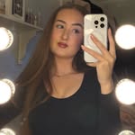 Mia🤍 - @miahalesx - Instagram