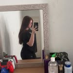 Mia Hibbert - @xo.mia.louise.xo - Instagram