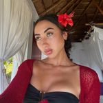 mimi - @miahinton - Instagram