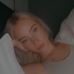 @miaholman123 - Instagram