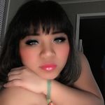 Mia Huynh - @miahuynh85 - Instagram
