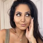 Mia Jolly - @miajolly61 - Instagram
