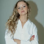 Mia - @miaknightphotos - Instagram