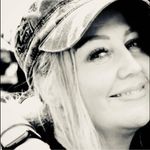 Mia Maxwell - @mia.maxwell.716 - Instagram