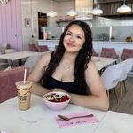 mia ♡ - @miareadthat - Instagram