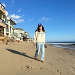 Mia Singleton - @miasingleton - Instagram