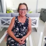 Mia Six - Facebook