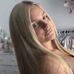 Mia 🧚 - @miawaldronx - Instagram