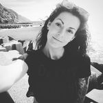 ɐʌoʞqı̣ɹꓨ ɐןǝɐɥɔı̣W - @michaela_gribkova - Instagram