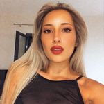 M i c h a e l a - @michaela.laskari - Instagram