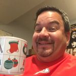 Michael Bacon - @mbaconaapretzels - Instagram