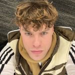 michael behr - @behrnakedandafraid - Instagram