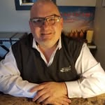 Michael Charest - @yourbucketlistlife - Instagram