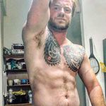 Michael Comer - @encourage_muscle - Instagram