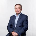 Michael Crow - @asuprescrow - Instagram