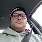 Michael Devault - @magma_rose81 - Instagram