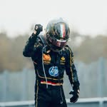 Mike - @michaeldustine17 - Instagram