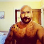 Michael Issa - @woofnbear - Instagram