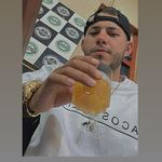 Michael Jesus - @abacaxizada_ - Instagram
