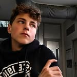 Michael Kew - @michael_ke34 - Instagram