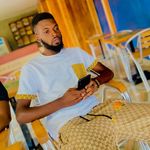 Michael kriss - @michael_kriss_tshimanga - Instagram