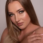 Michaela Holínková | Video & Photo - @michaellasucha - Instagram