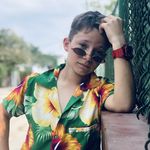 Michael Levis - @michael_levis10 - Instagram