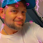 MICHAEL LOSCH - @rock_hard_daddy_86 - Instagram