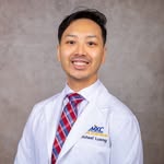 Michael Luong - @hospitalmike - Instagram