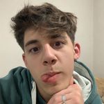 @micha_elmaza - Instagram