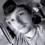 Devin Michael Nanney - @ohlookitsdevin95 - Instagram