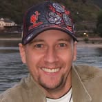 Michael Neumüller - Facebook