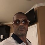 Michael Redding - @dognamedolla - Instagram