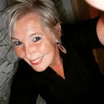 Michaela Regneri - @michaelaregneri - Instagram