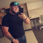 Michael Restuccia - @restucciaboy - Instagram