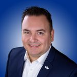 Michael Reynaga - Insurance Agent - @reynaga.agency - Instagram