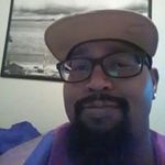 Michael Robichaud - @big_roeskie - Instagram