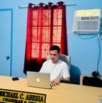 Michael Tan - Facebook