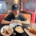 Michael Tulio - @kasangaltres - Instagram
