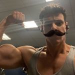 Michael Waldrup - @wally_lifts - Instagram