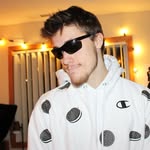 Michael Weaver - @m.weaver178 - Instagram